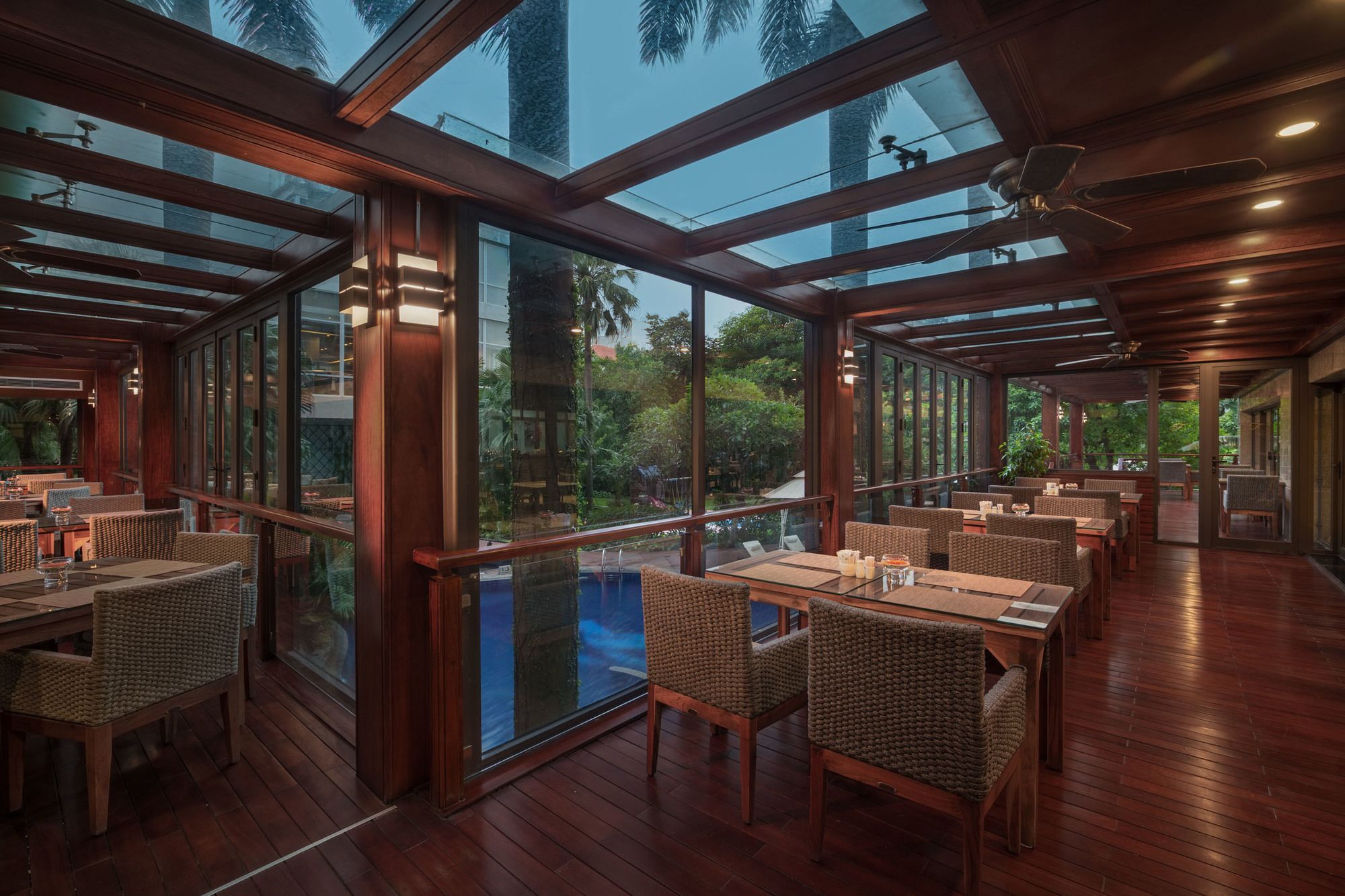 Fraser Suites Hanoi Exterior photo